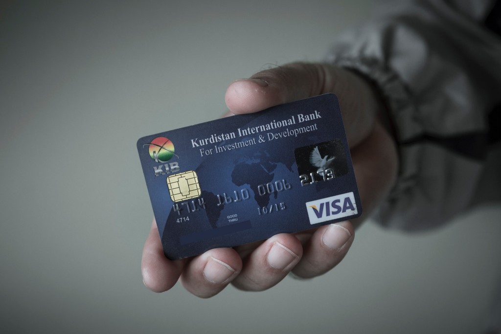 Tarjeta Visa. Del Banco Internacional de Kurdistán. 